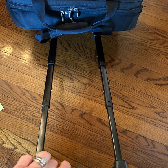 Briggs&Riley verb rolling briefcase w/ lifetime repair guarantee - Picture 11 of 16